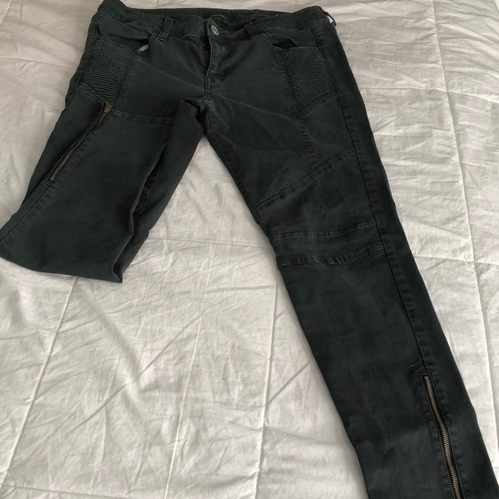 American eagle pants